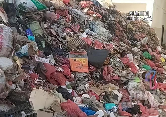 全貌评论发反转卢女士被冤枉了翻垃圾找手表后续人民网还原(图13)